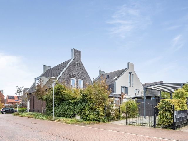 Koningsbrink 1, Julianadorp