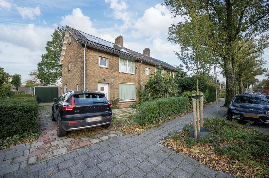 Mr. G. Groen van Prinstererlaan 100