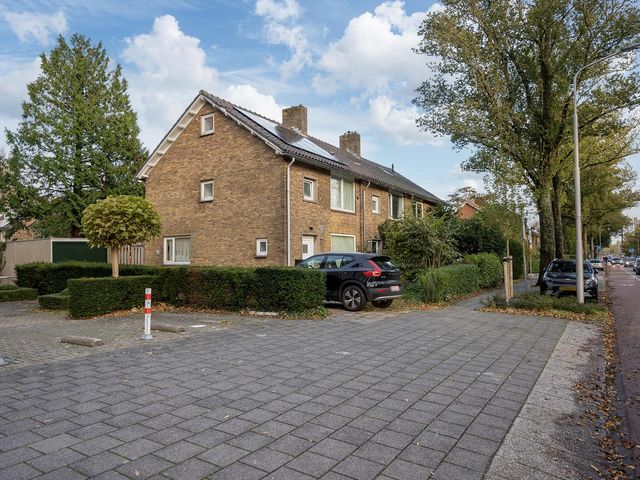 Mr. G. Groen van Prinstererlaan 100, Amstelveen