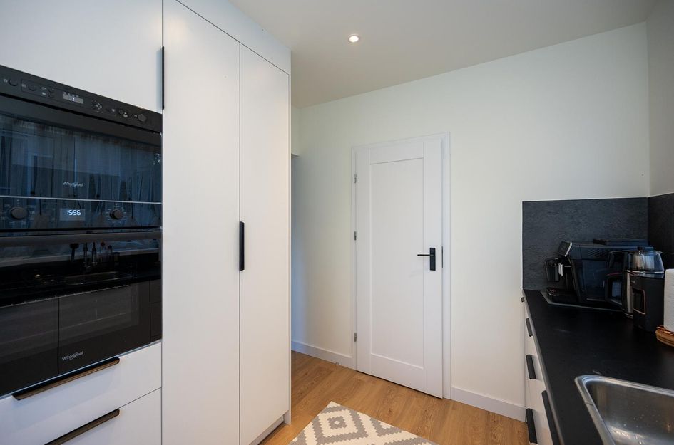 Mr. G. Groen van Prinstererlaan 100