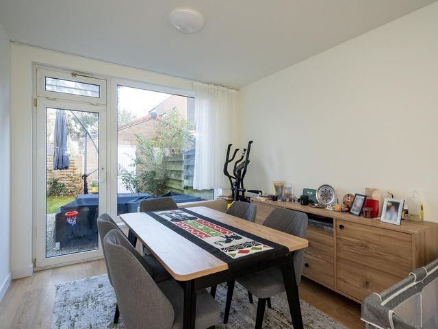 Mr. G. Groen van Prinstererlaan 100, Amstelveen