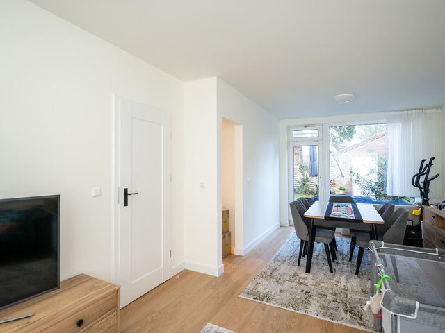 Mr. G. Groen van Prinstererlaan 100, Amstelveen