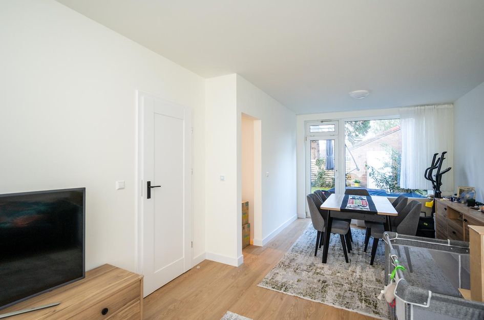 Mr. G. Groen van Prinstererlaan 100