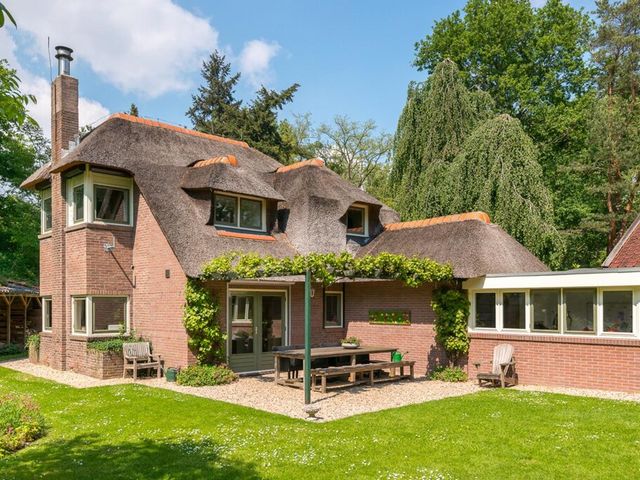 Landhuisweg 3, Wezep