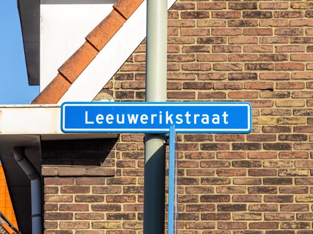 Leeuwerikstraat 27, Geleen