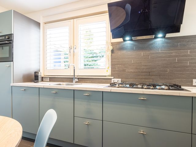 Leeuwerikstraat 27, Geleen