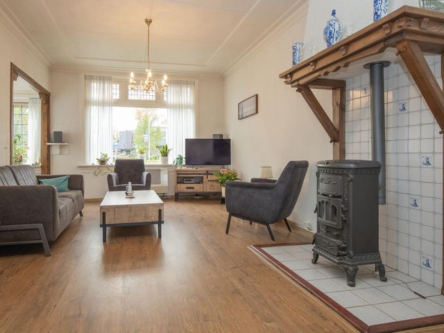 Stationsweg West 7, Woudenberg