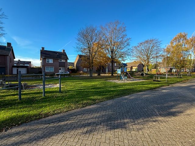 Haverstoppel 3, Ohé En Laak