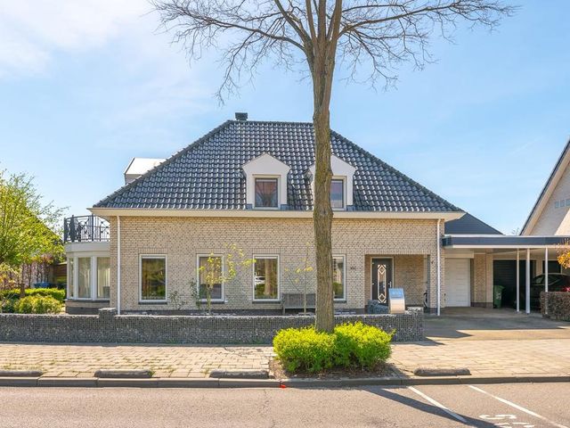 Vrouwenlaan 100, Zwolle