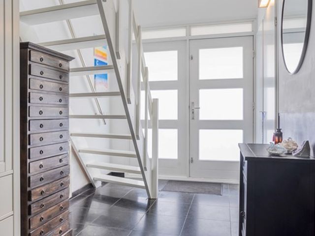 Leeuwerikstraat 18, Hulst