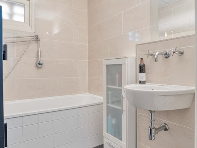 Leeuwerikstraat 18, Hulst