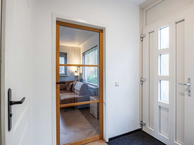 Van Ewsumstraat 8, Marum