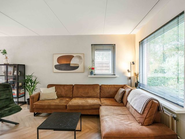 Van Ewsumstraat 8, Marum