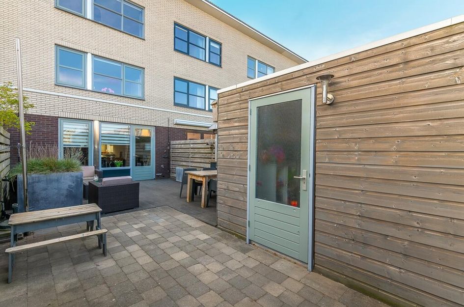 Ambonstraat 38