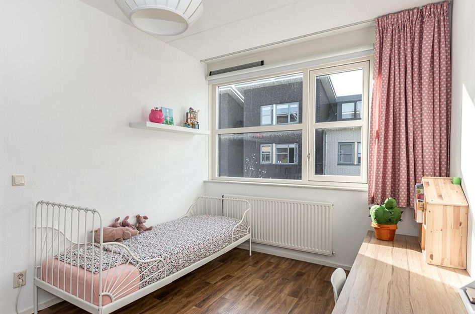 Ambonstraat 38