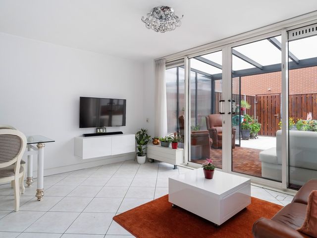 Van Miereveltstraat 55, Den Haag