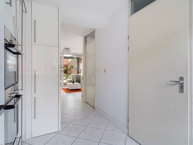 Van Miereveltstraat 55, Den Haag