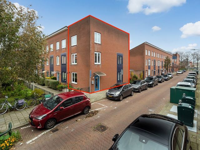 Van Miereveltstraat 55, Den Haag