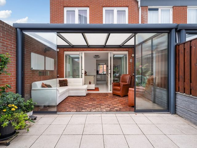 Van Miereveltstraat 55, Den Haag