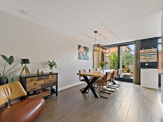 Commanderij 61, Maasland