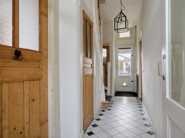 Hoofdstraat 100, Leiderdorp