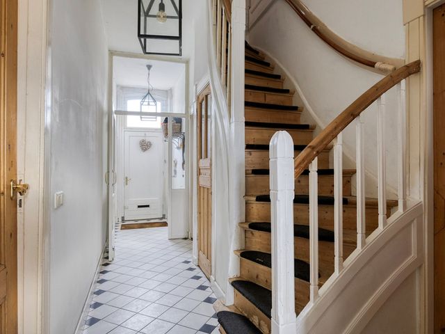 Hoofdstraat 100, Leiderdorp