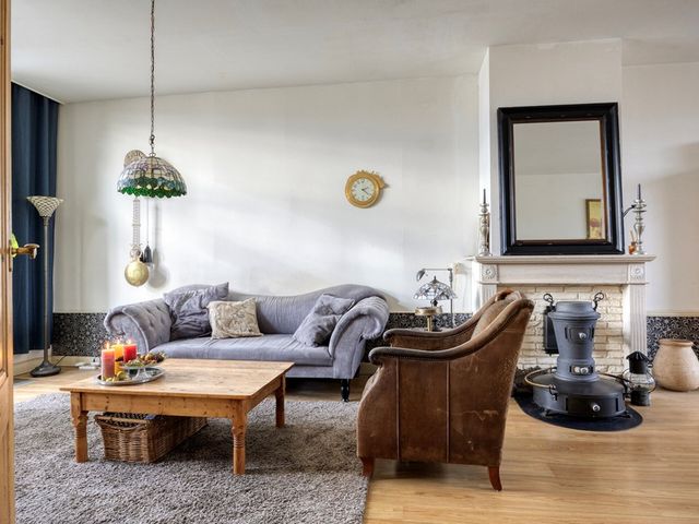 Hoofdstraat 100, Leiderdorp