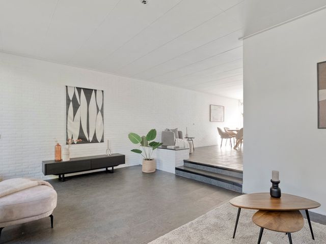 Meteoorplein 6, Hardenberg