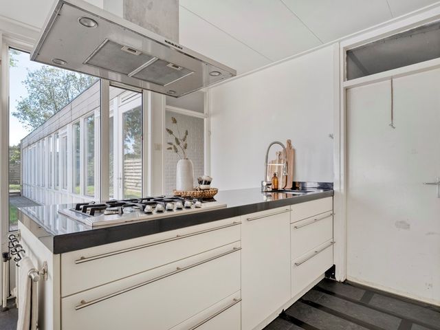 Meteoorplein 6, Hardenberg