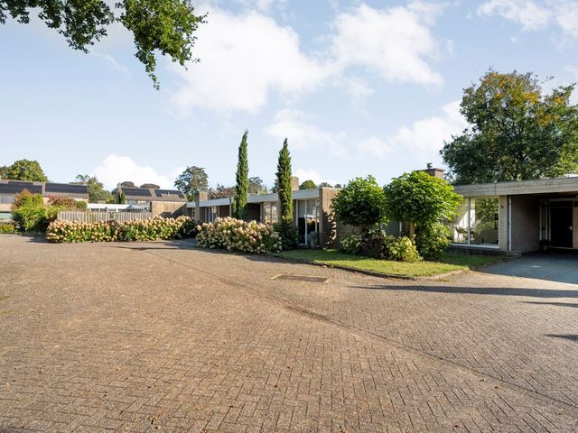 Meteoorplein 6, Hardenberg