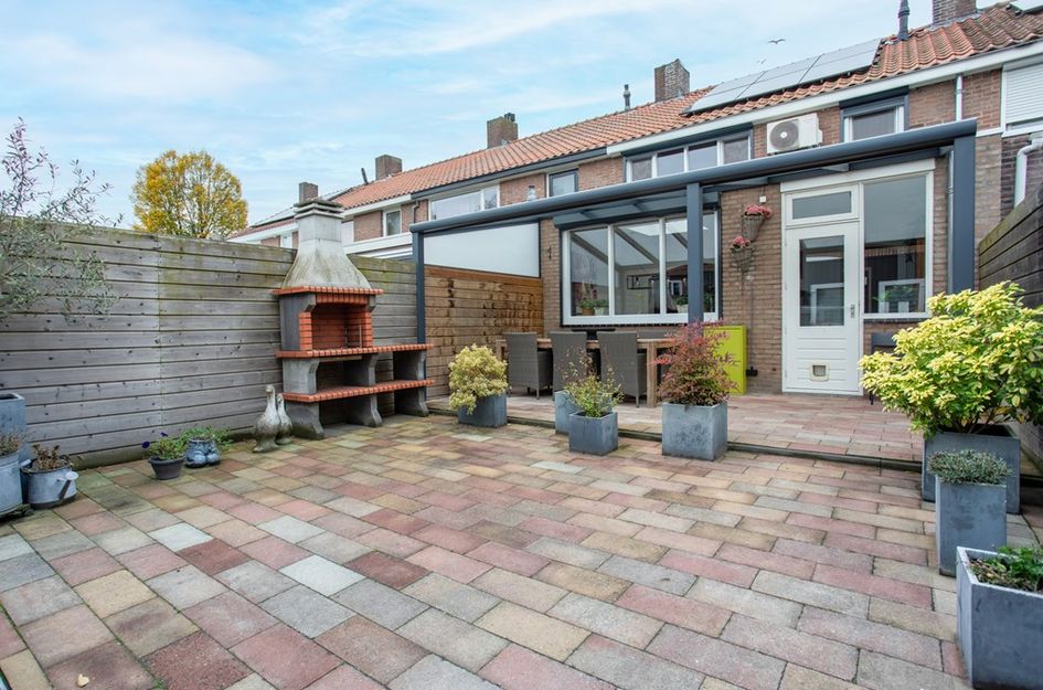 Antonie Morostraat 17