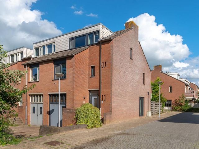 Bredebeek 20, Zwolle