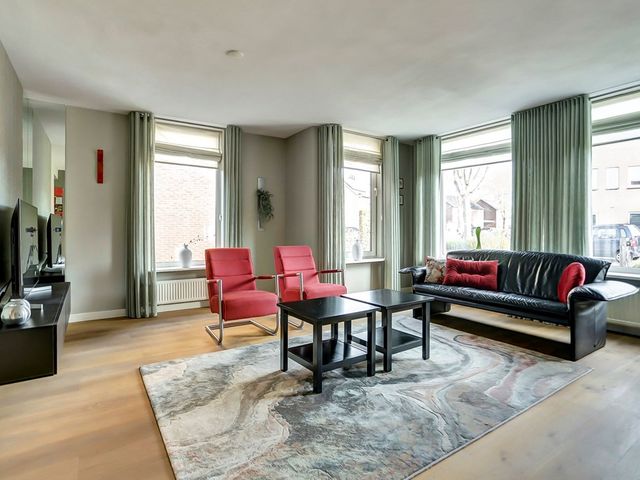 Woltersstraat 26, Neerkant