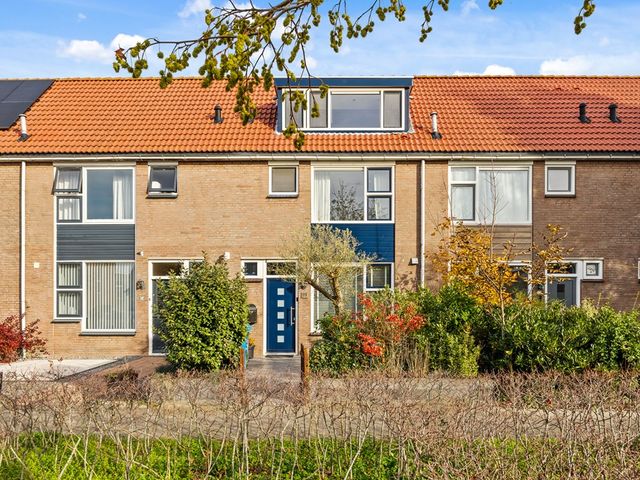 Rivierenlaan 77, Pijnacker