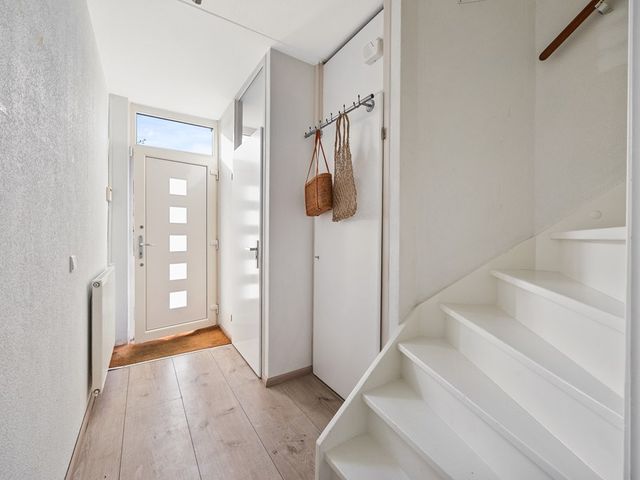 Rivierenlaan 77, Pijnacker