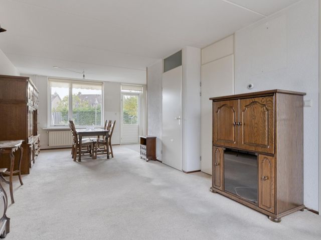 Boomweidelaan 61, Schore