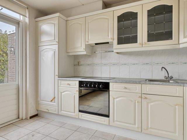 Boomweidelaan 61, Schore