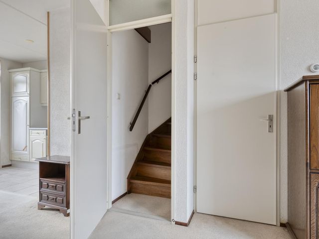 Boomweidelaan 61, Schore