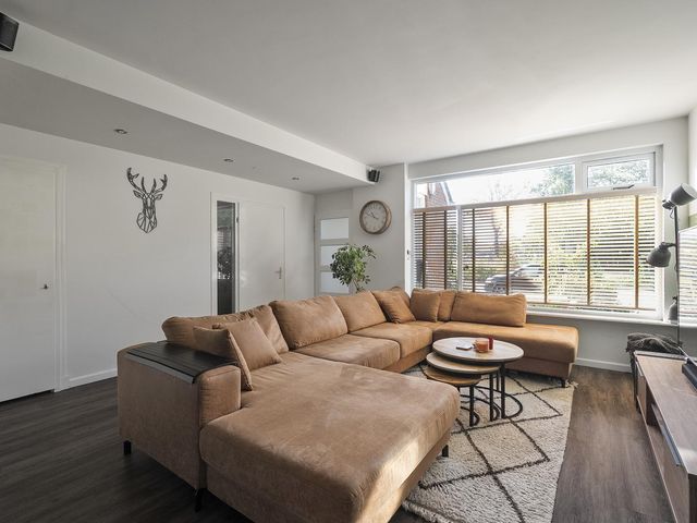 Zandvaart 77, Breezand