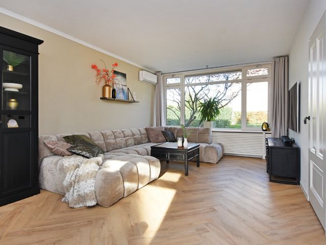 Peuleyen 46, Waddinxveen