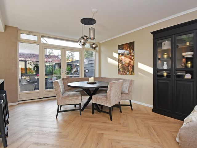 Peuleyen 46, Waddinxveen