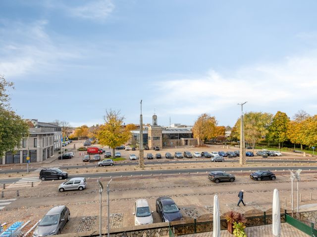 Promenade 149, Malden