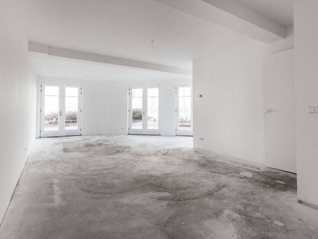 Lelybaan 58, Lelystad