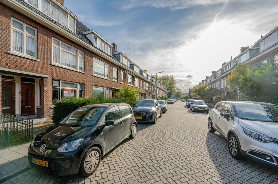 Nieuwenhoornstraat 52B
