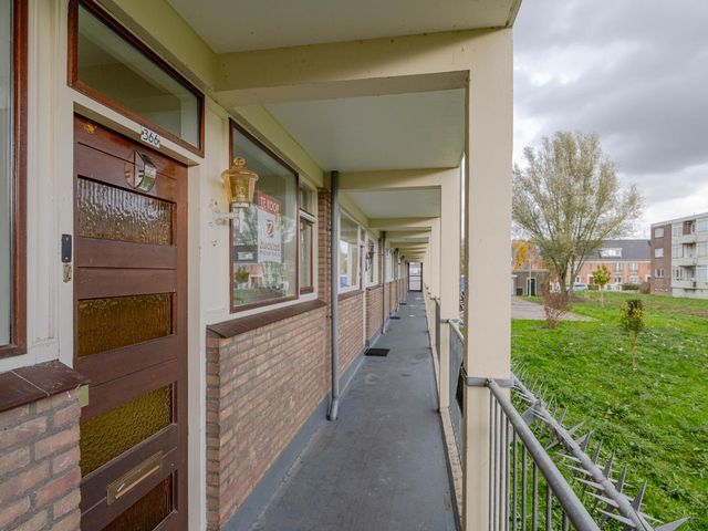 Krabbendijkestraat 366, Rotterdam