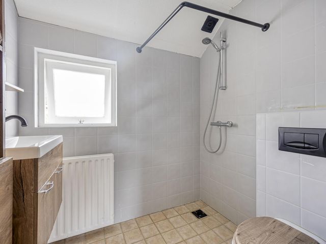 Ambachtsstraat 49, 'S-Gravenpolder