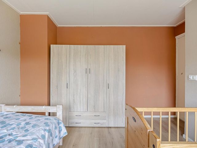 Ambachtsstraat 49, 'S-Gravenpolder