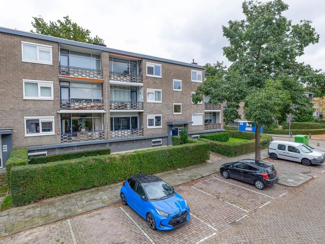 Mr. Kesperweg 84, Ridderkerk