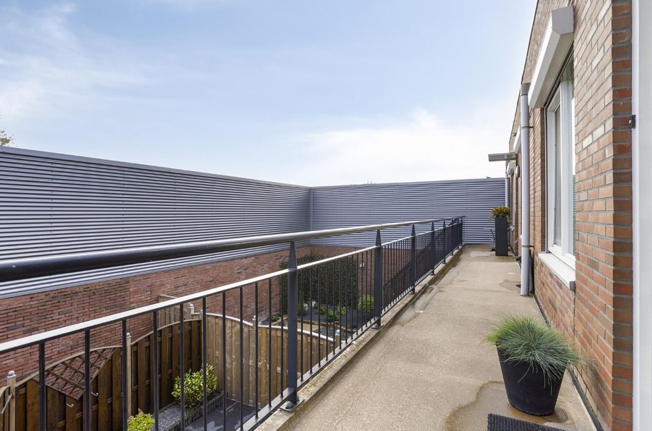 Burgemeester van Engelenweg 67 07