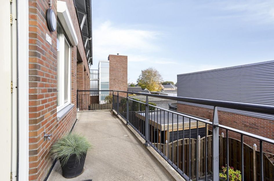 Burgemeester van Engelenweg 67 07